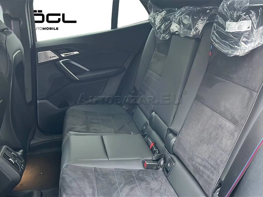 BMW iX2 xDrive30 M Sport