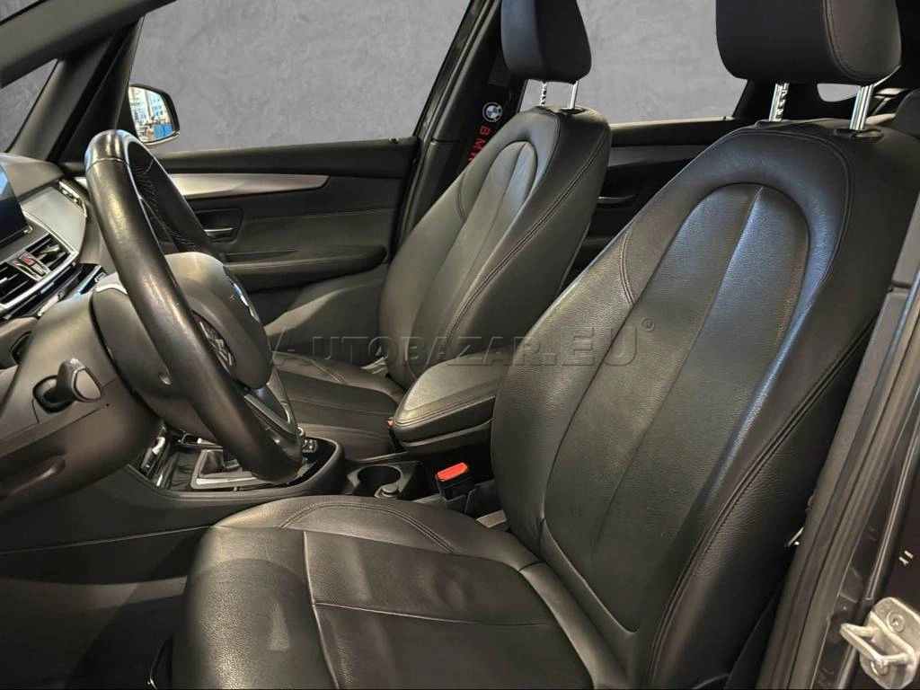 BMW Rad 2 Active Tourer 2   220i A/T