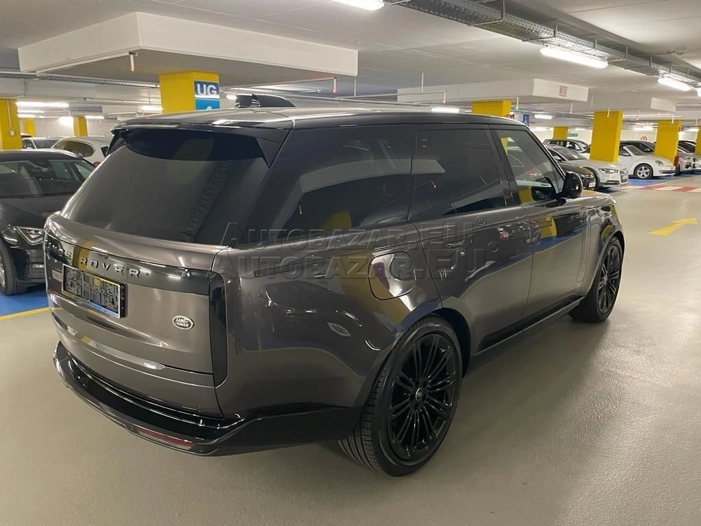 Land Rover Range Rover 4.4i V8 P530 HSE AWD A/T