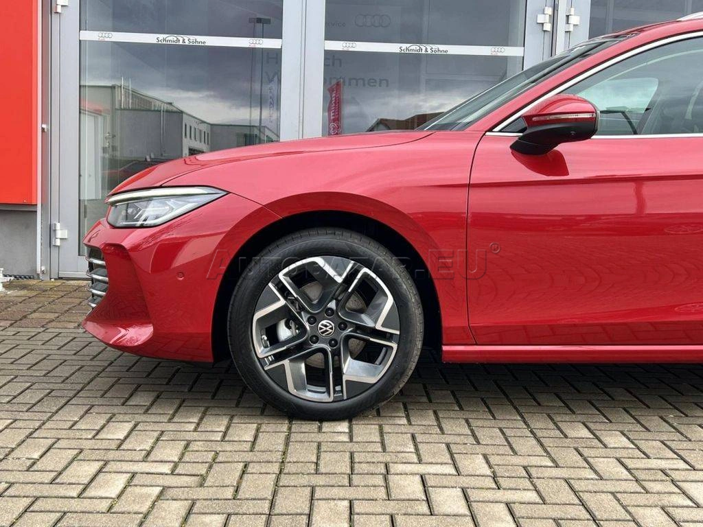 Volkswagen Passat Variant 2.0 TDI EVO Elegance DSG