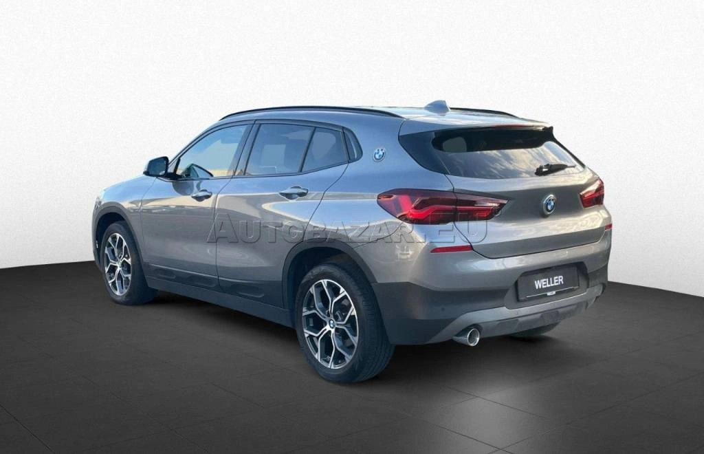 BMW X2 sDrive18i A/T