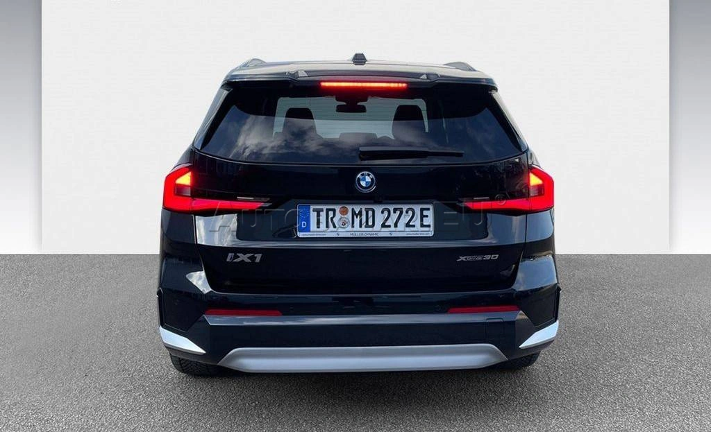 BMW iX1 xDrive
