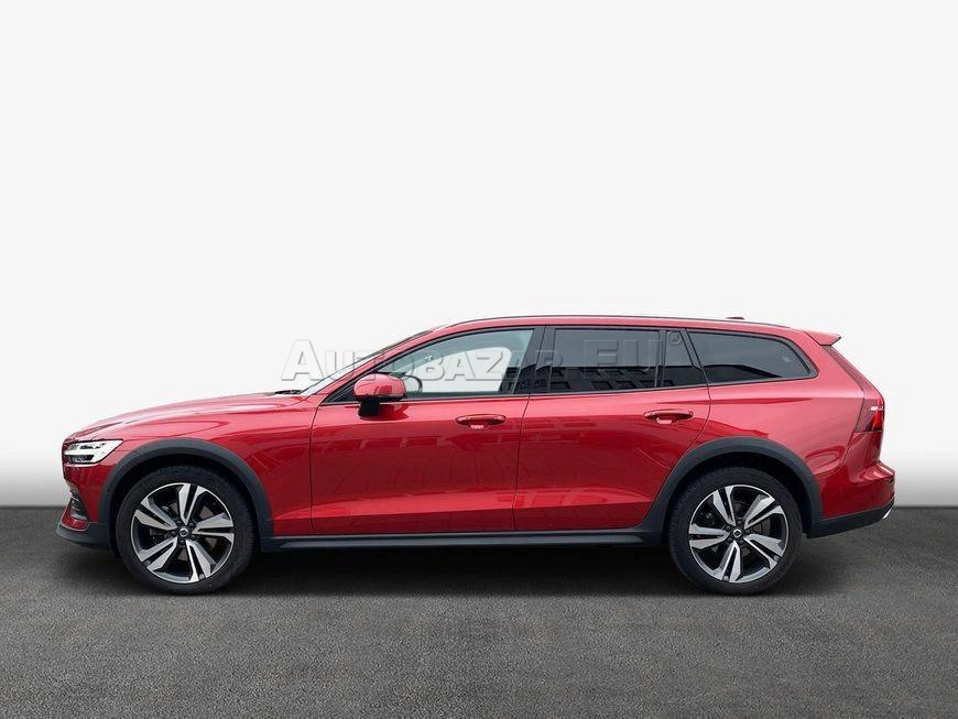 Volvo V60 Cross Country B4 D AWD Geartronic Pro