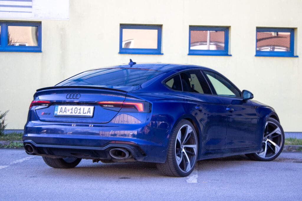 Audi RS5