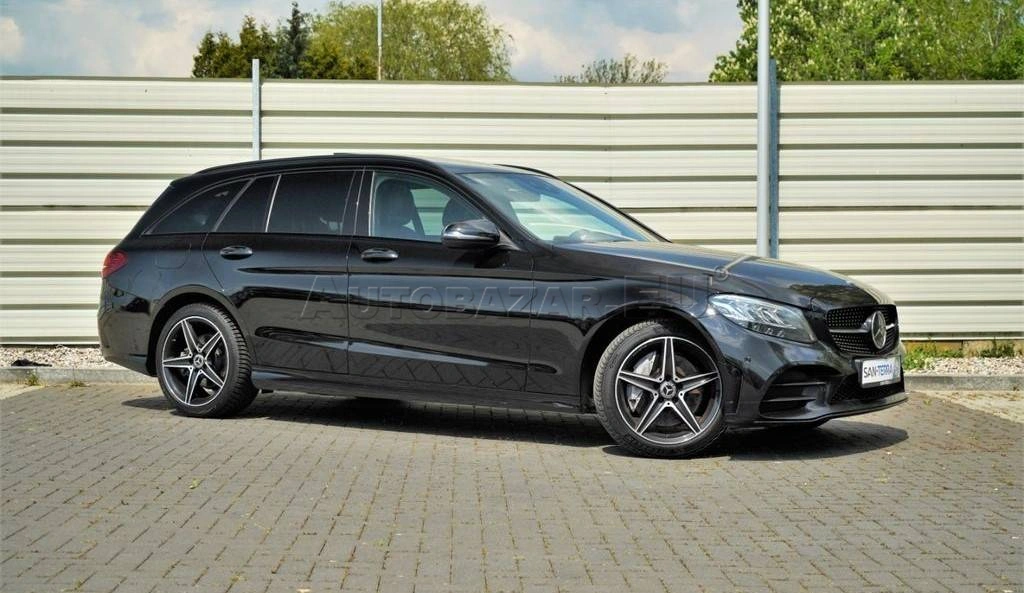 Mercedes-Benz C trieda Kombi 300 d A/T