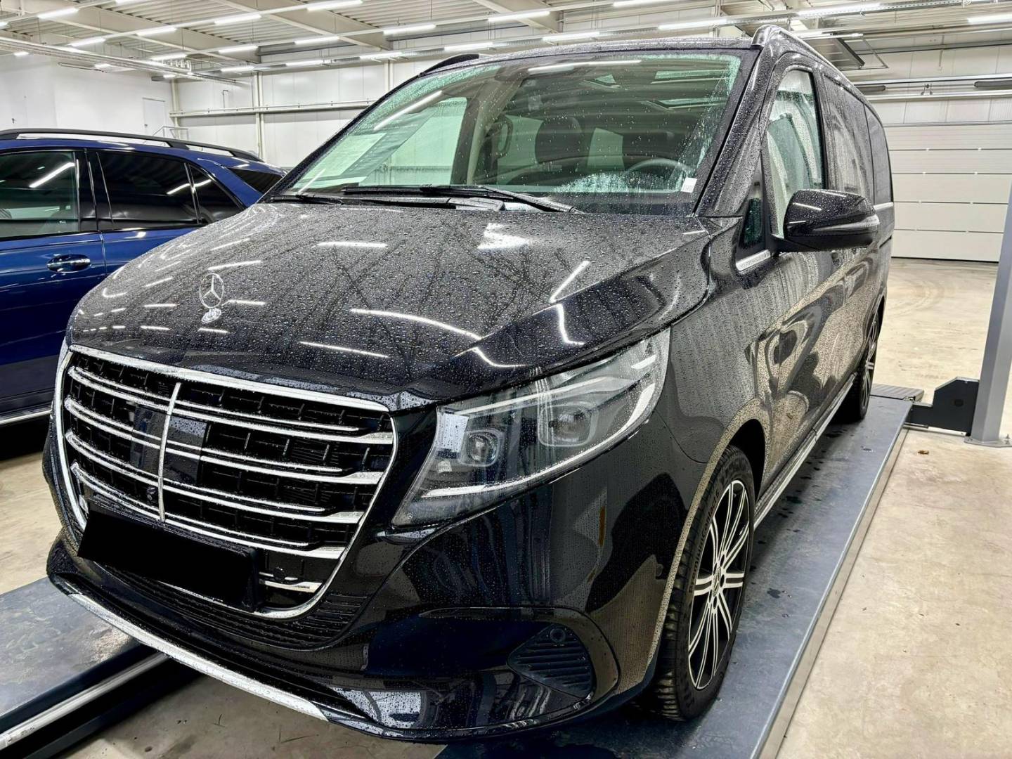 Mercedes-Benz V trieda V300 d Exclusive VIP Seat 4x4 Long