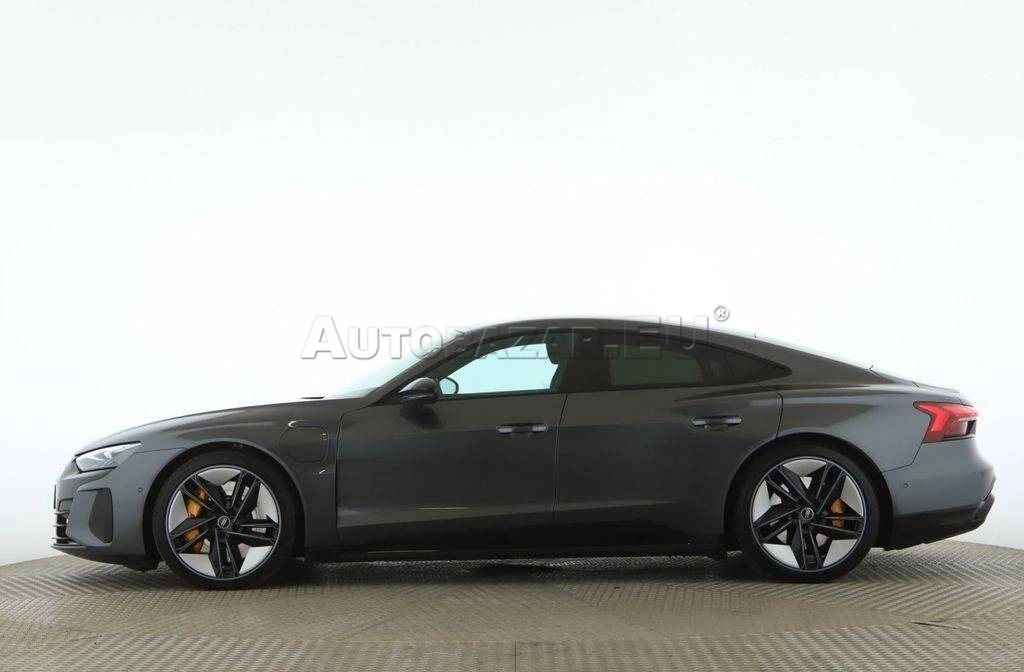 Audi E-tron GT quattro