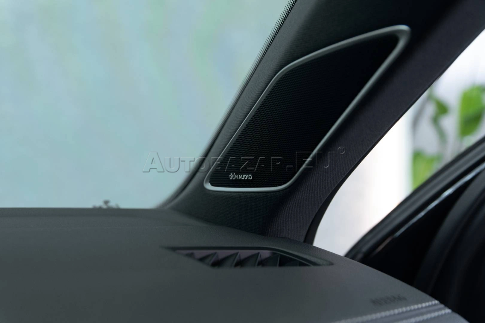 Volkswagen Touareg 2018 na predaj – fotografia 22