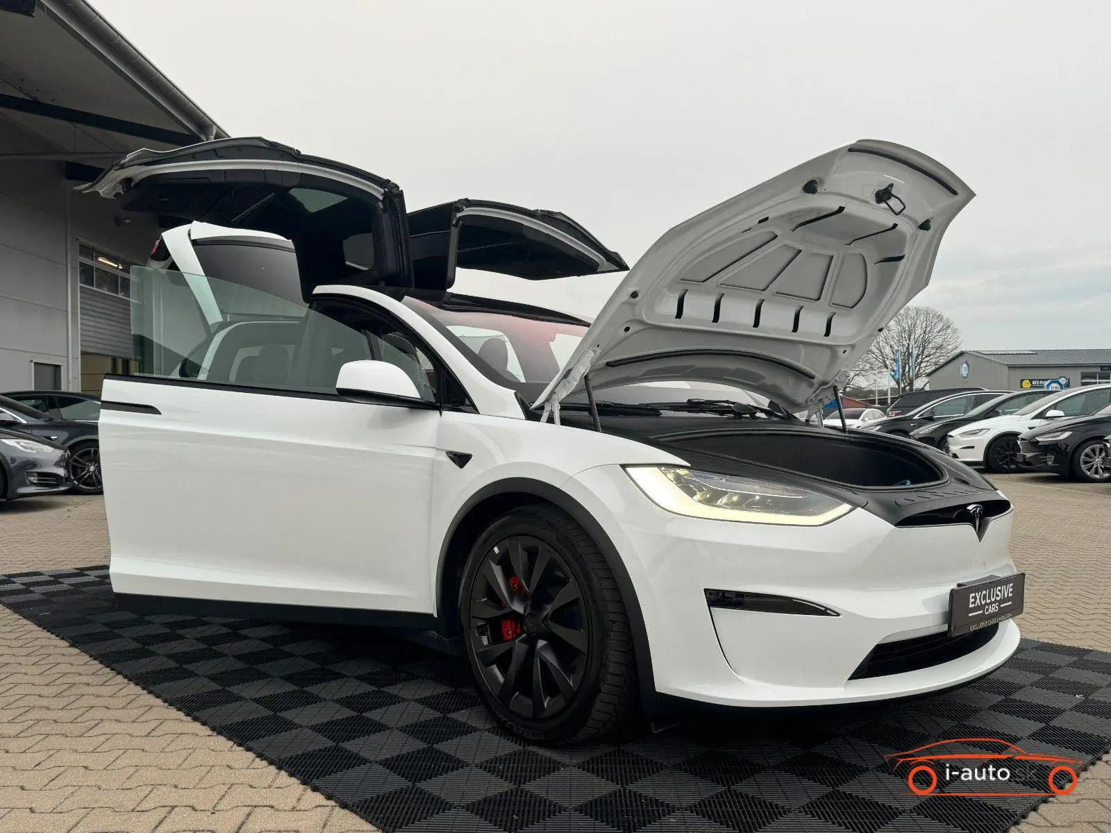 Tesla Model X 2023 na predaj – fotografia 17