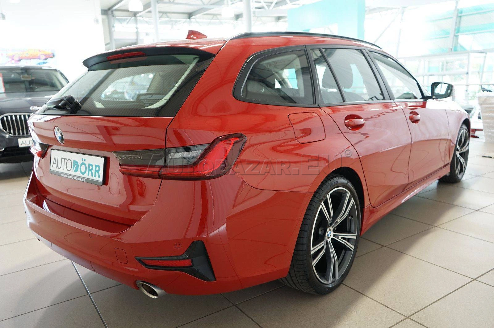 BMW Rad 3 Touring 320i  A/T