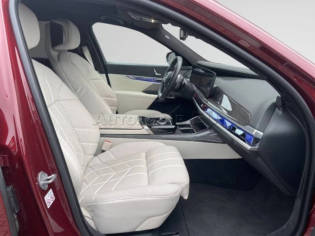 BMW Rad 7 750e xDrive SkyLounge