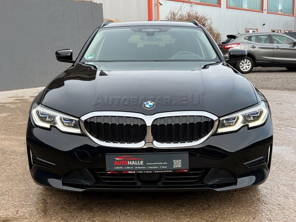 BMW rad 3 Touring 330i Touring A/T