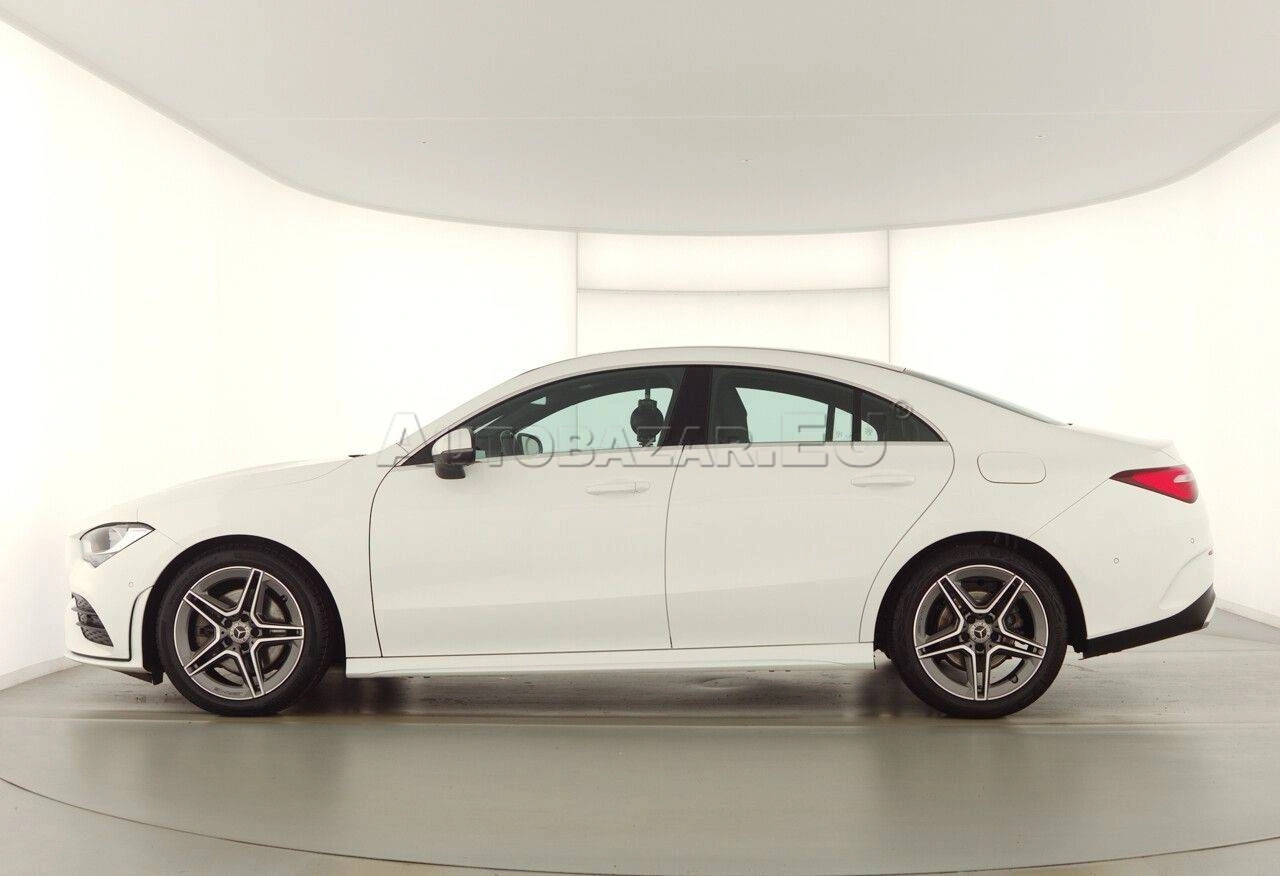 Mercedes-Benz CLA Kupé 220 d 4MATIC A/T