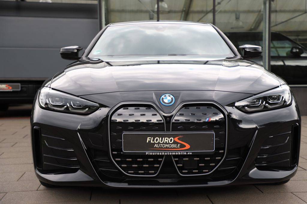BMW i4 M50