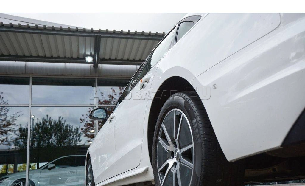 Audi A4 50 3.0 TDI Advanced quattro tiptronic