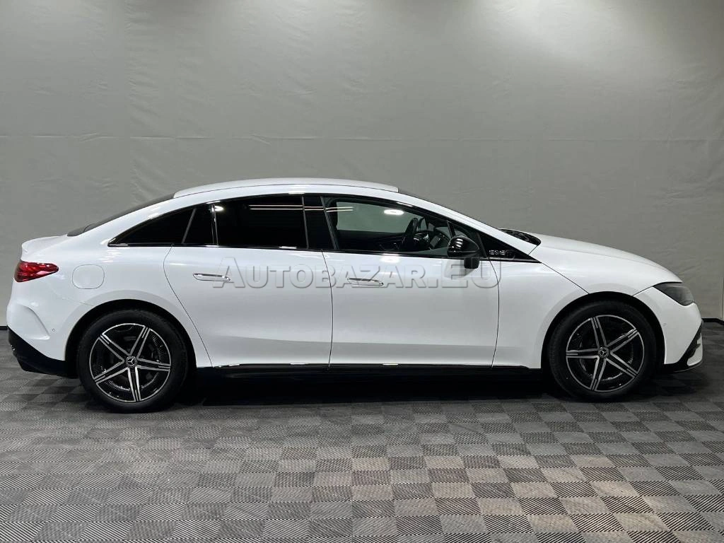 Mercedes-Benz EQE 350+