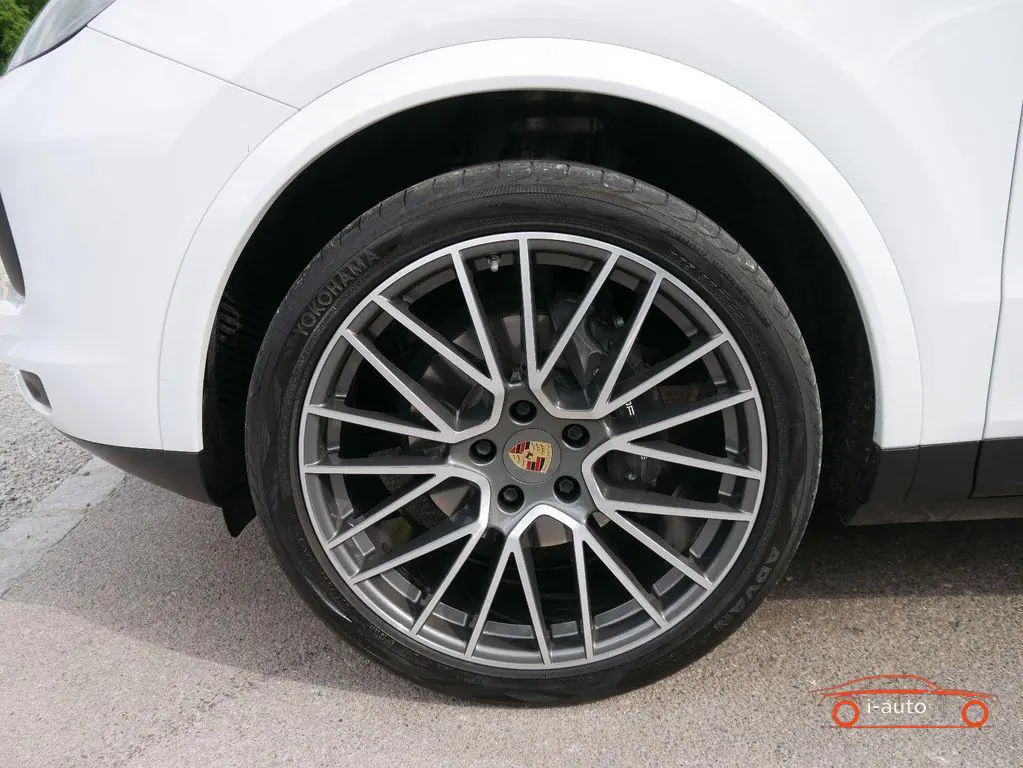 Porsche Cayenne 2022 na predaj – fotografia 3