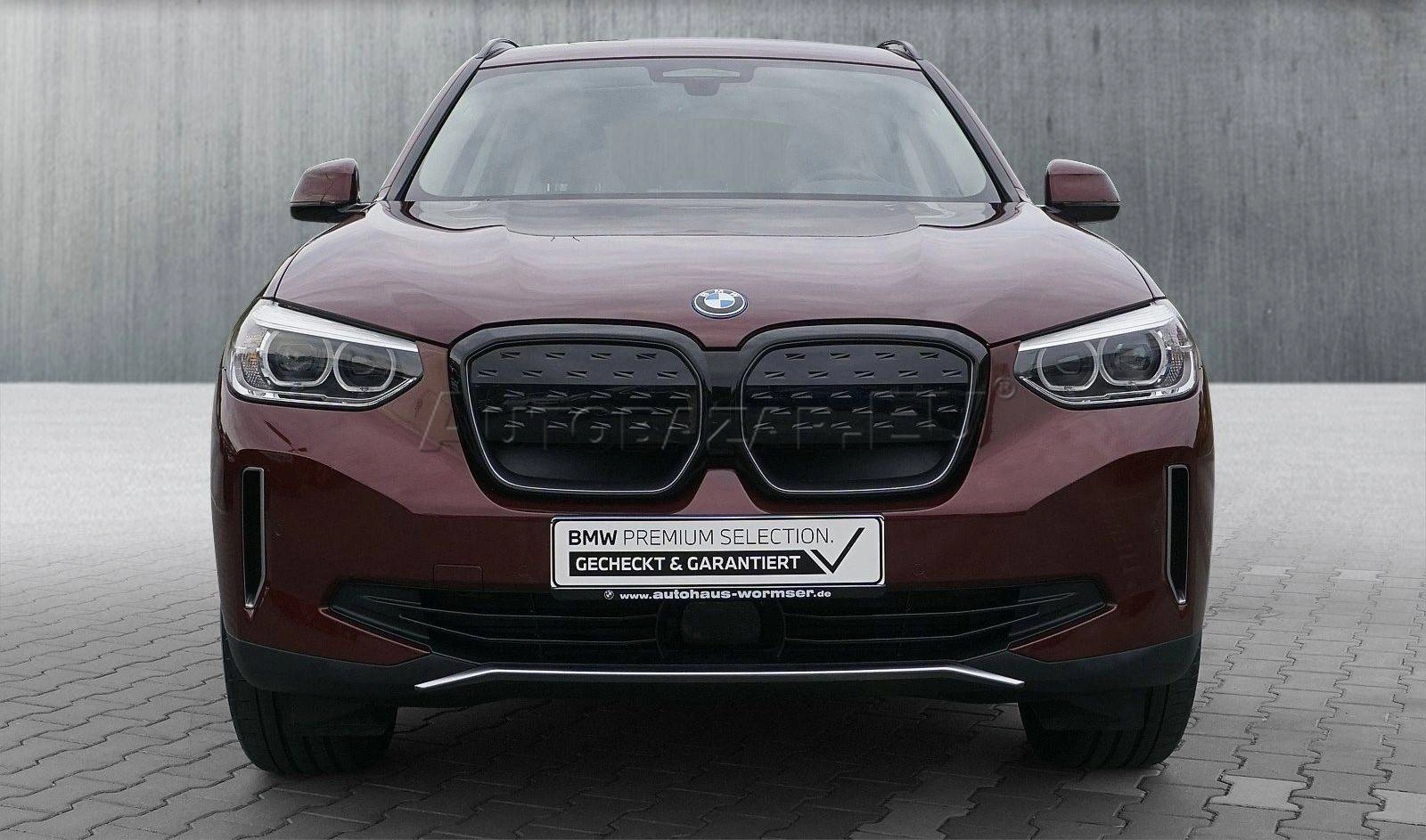 BMW iX3 A/T