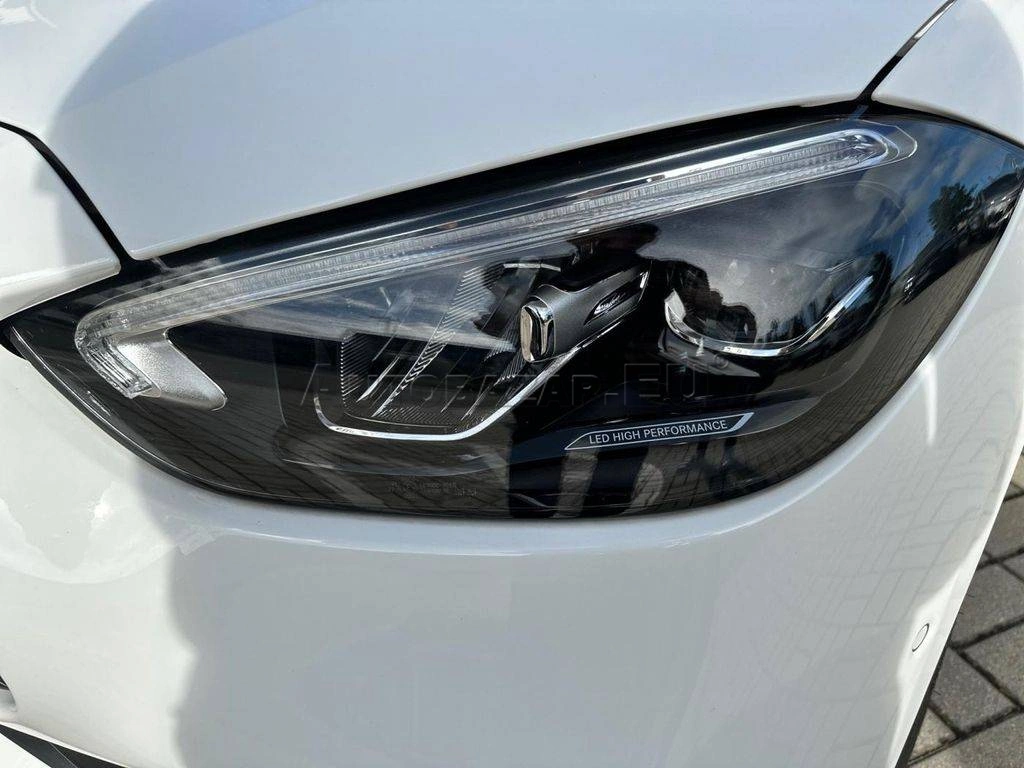 Mercedes-Benz C trieda Sedan 220 d mHEV A/T