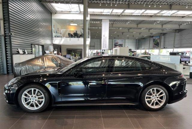 Porsche Panamera 4 A/T