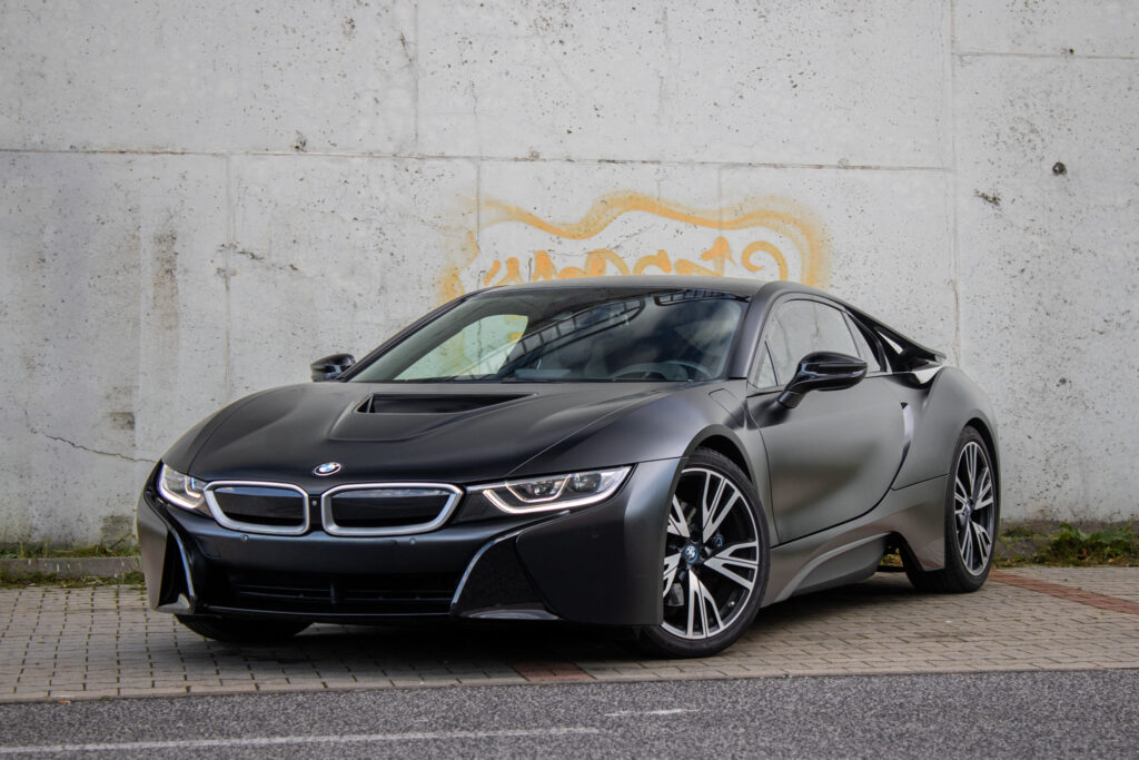 BMW i8