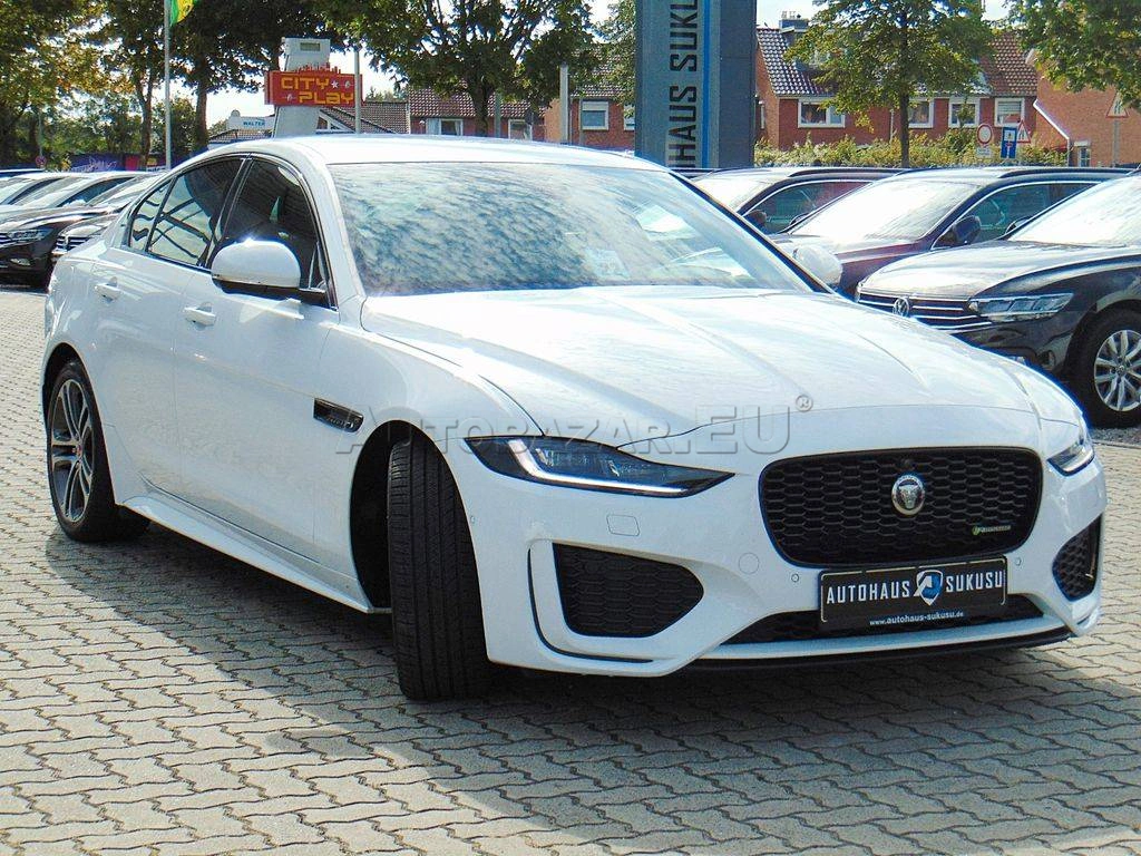 Jaguar XE 2.0D I4 D200 R-Dynamic S A/T