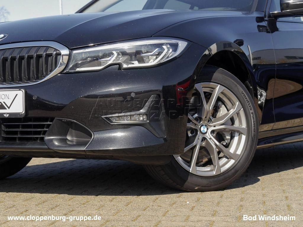 BMW rad 3 Touring 330i Touring xDrive A/T
