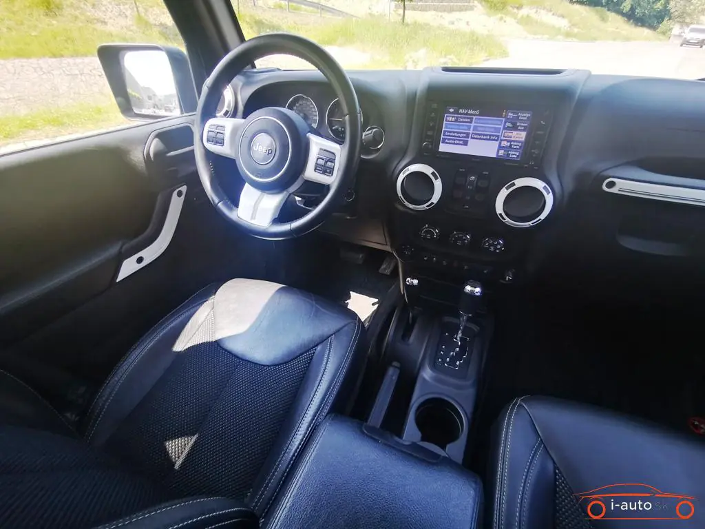 Jeep Wrangler 2014 na predaj – fotografia 15