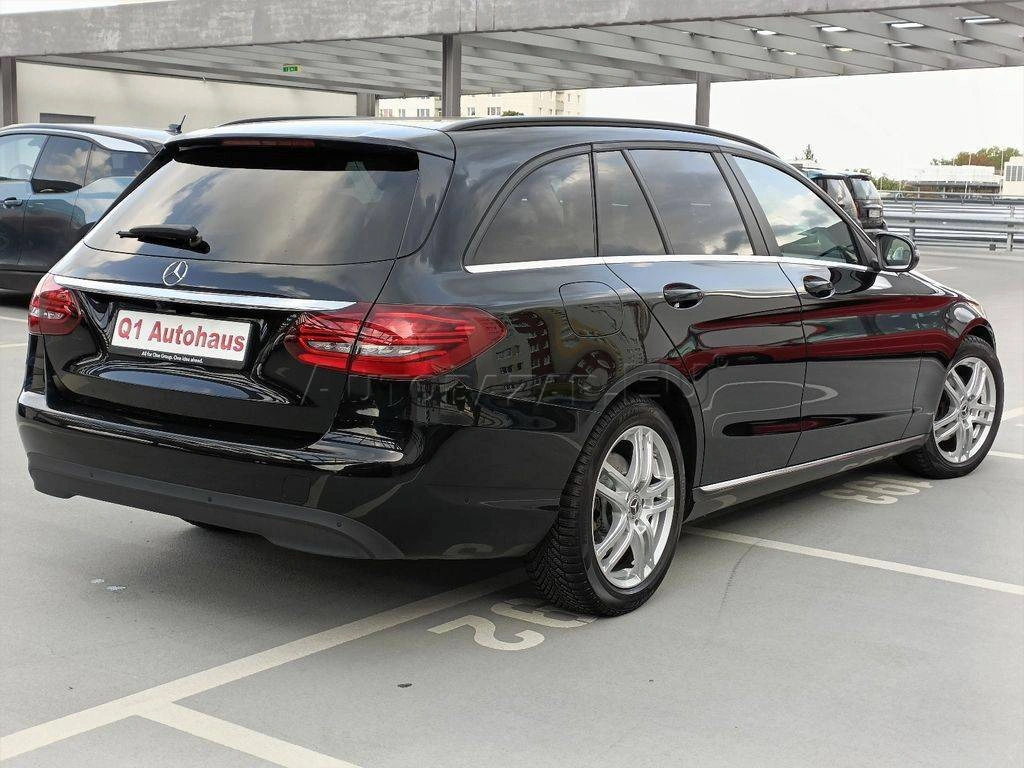 Mercedes-Benz C trieda Kombi 220 d A/T