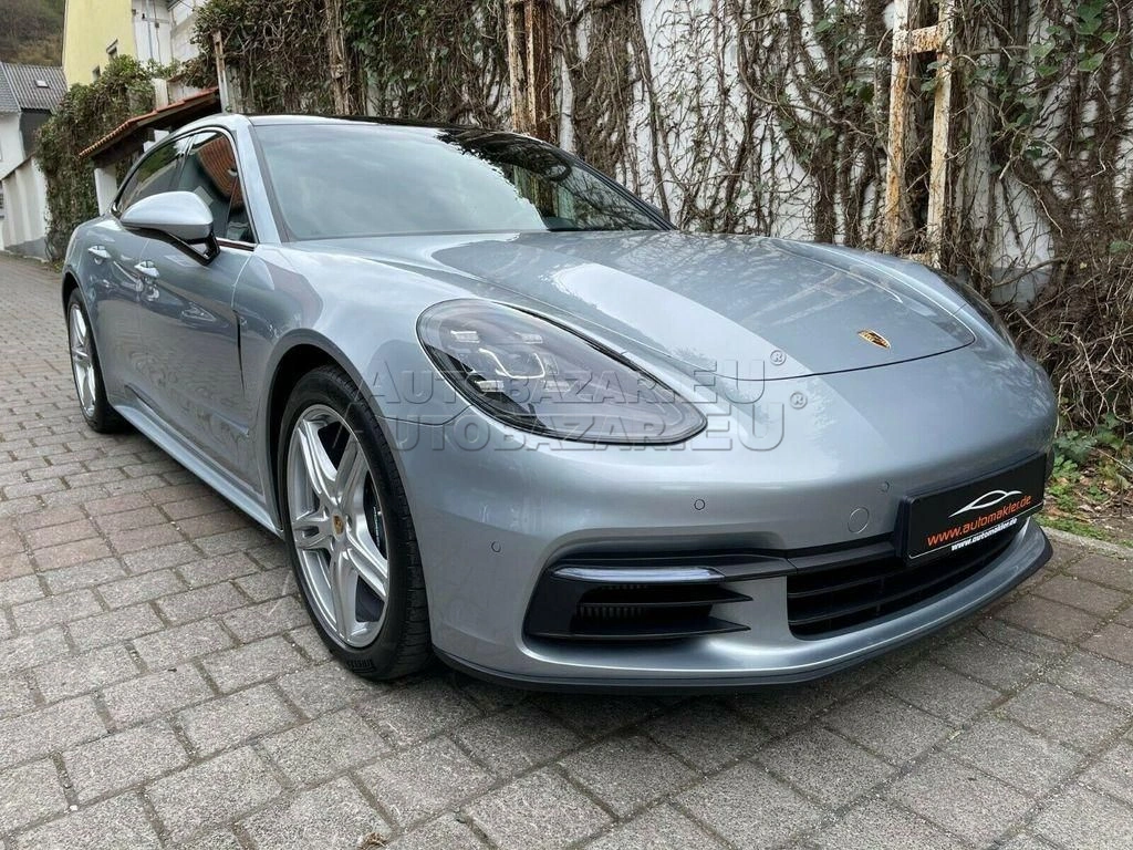 Porsche Panamera Sport Turismo 4 4x4 A/T