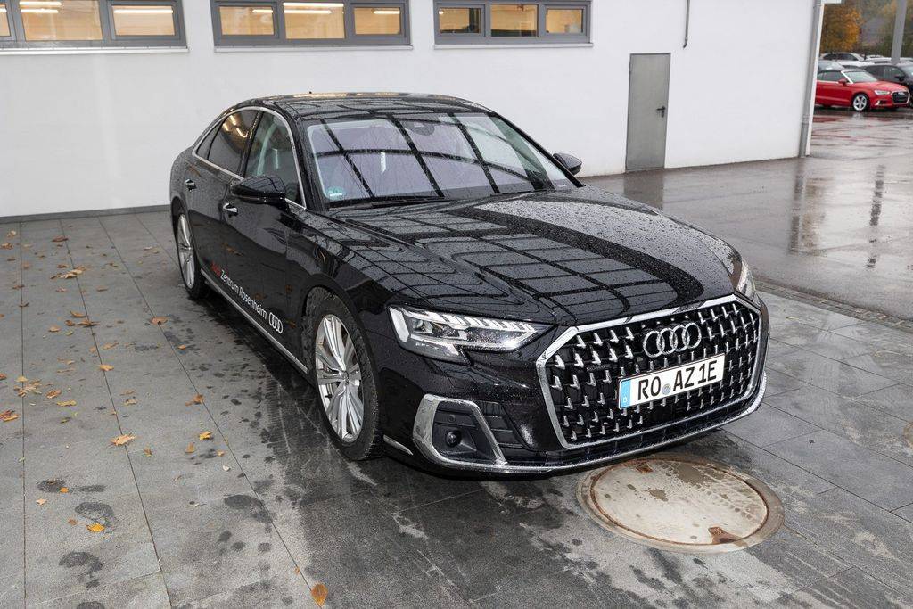 Audi A8 60 TFSI e PHEV quattro tiptronic