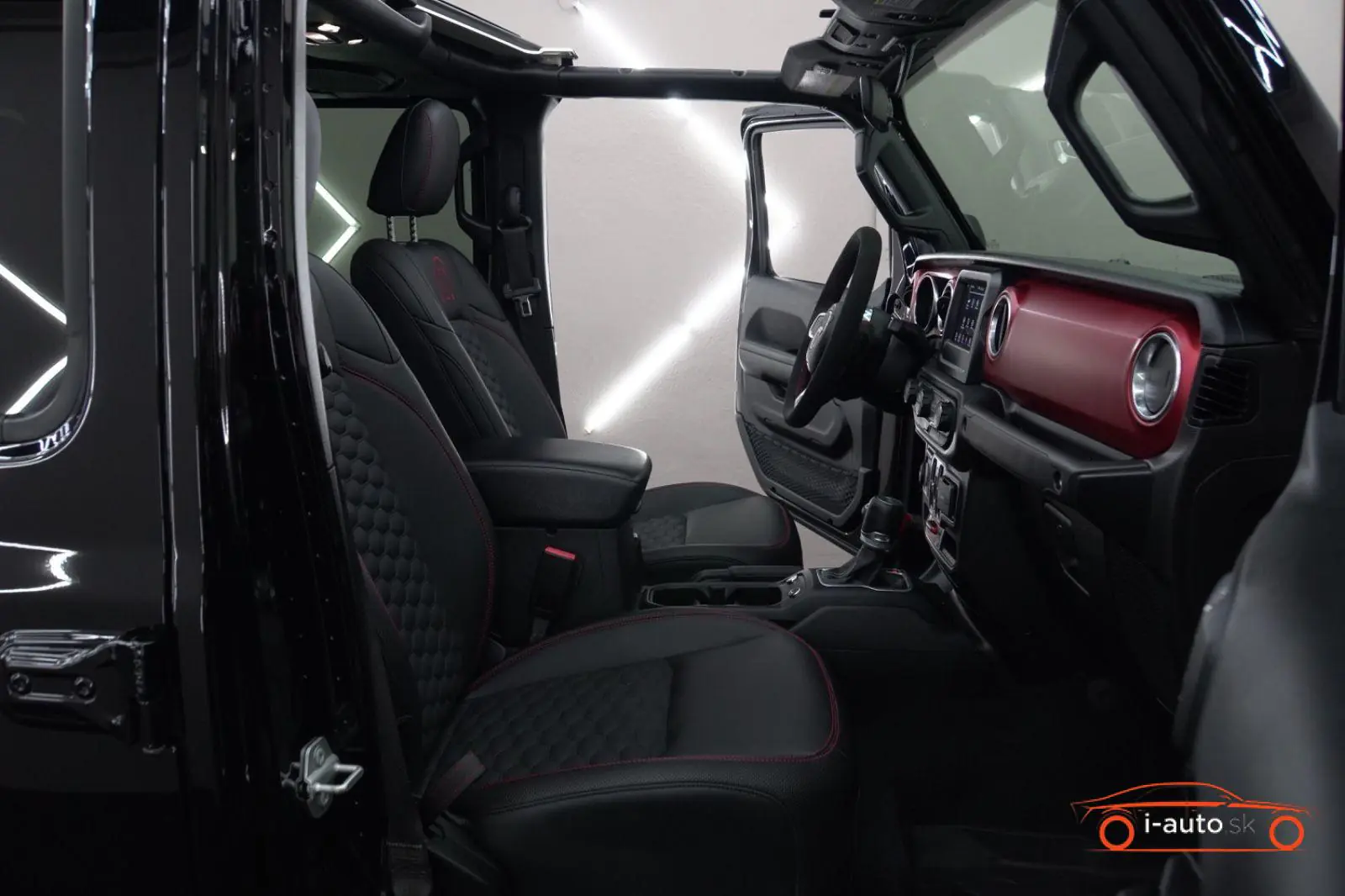 Jeep Gladiator 2021 na predaj – fotografia 21
