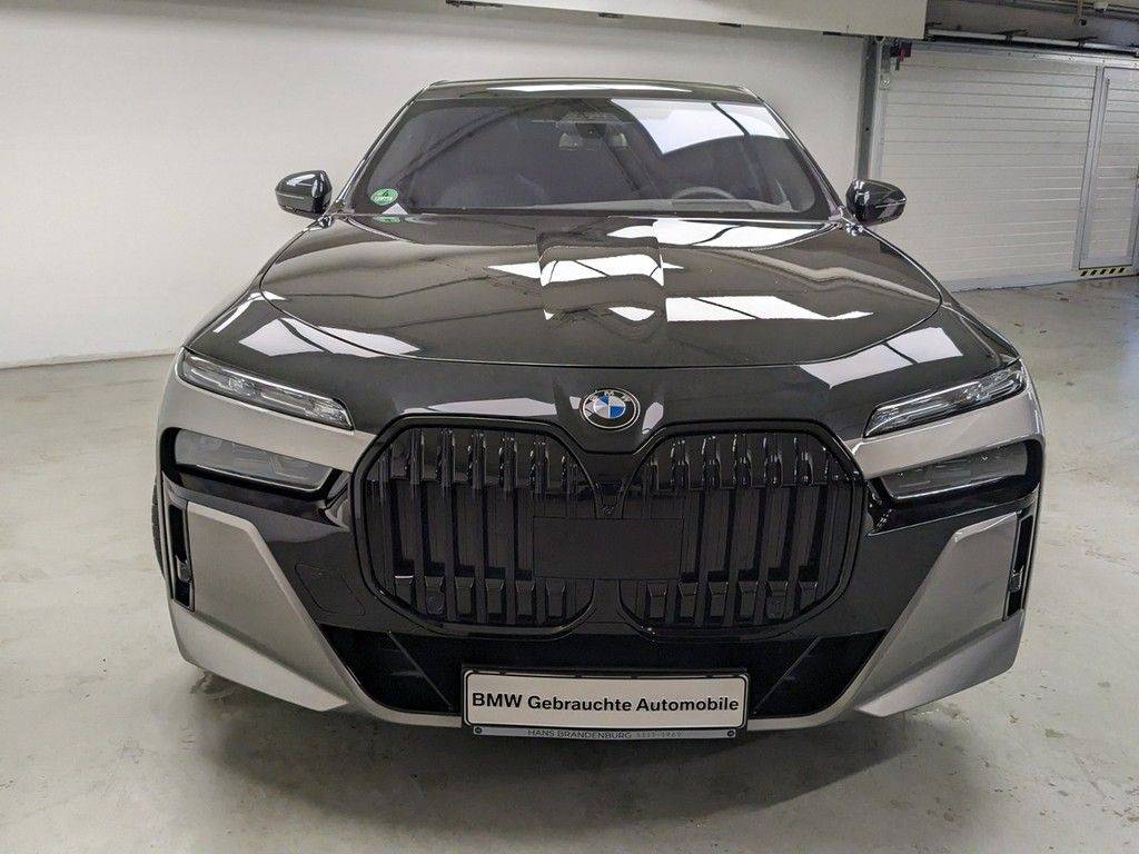 BMW Rad 7 740d xDrive