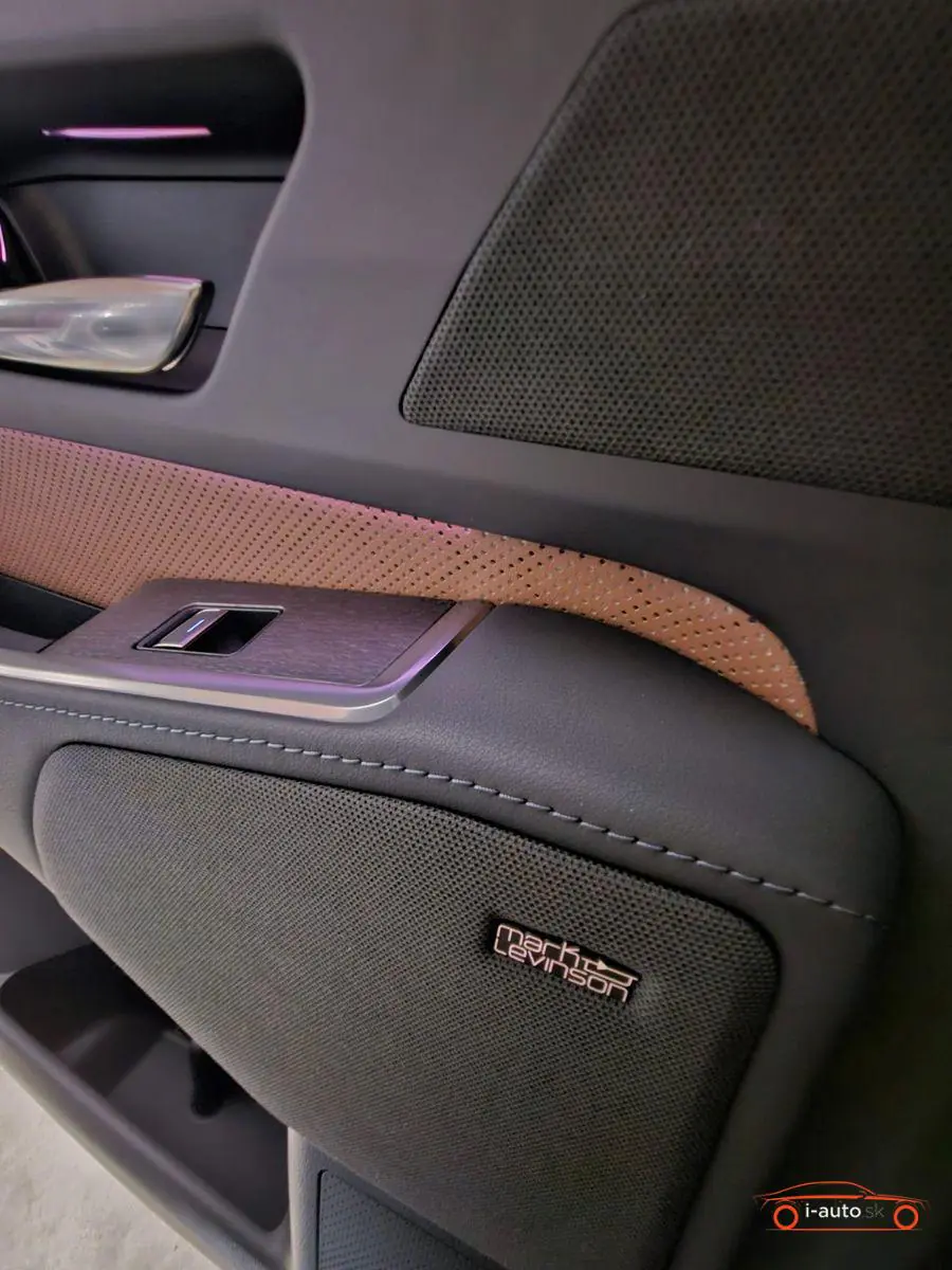 Lexus GX 2025 na predaj – fotografia 11