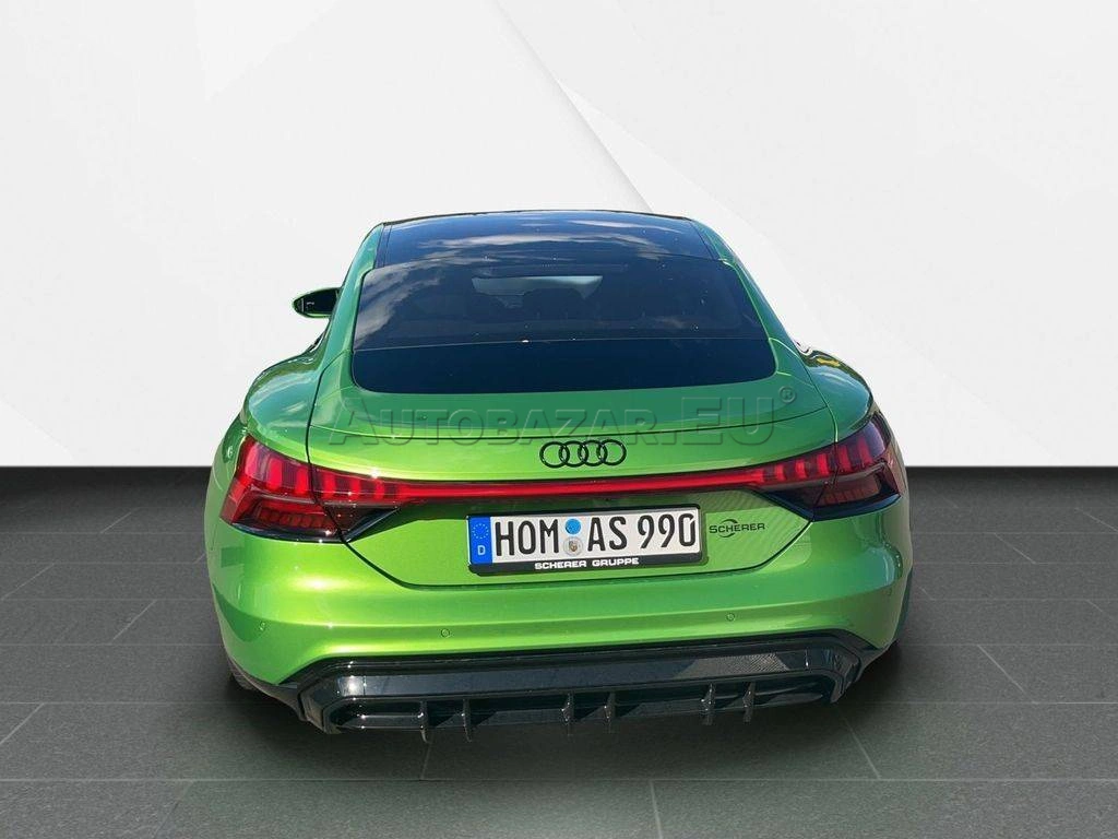 Audi E-tron GT quattro