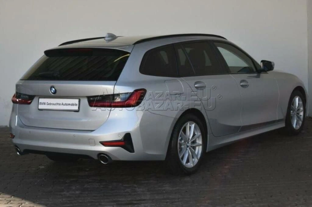 BMW rad 3 Touring 330d Touring xDrive A/T