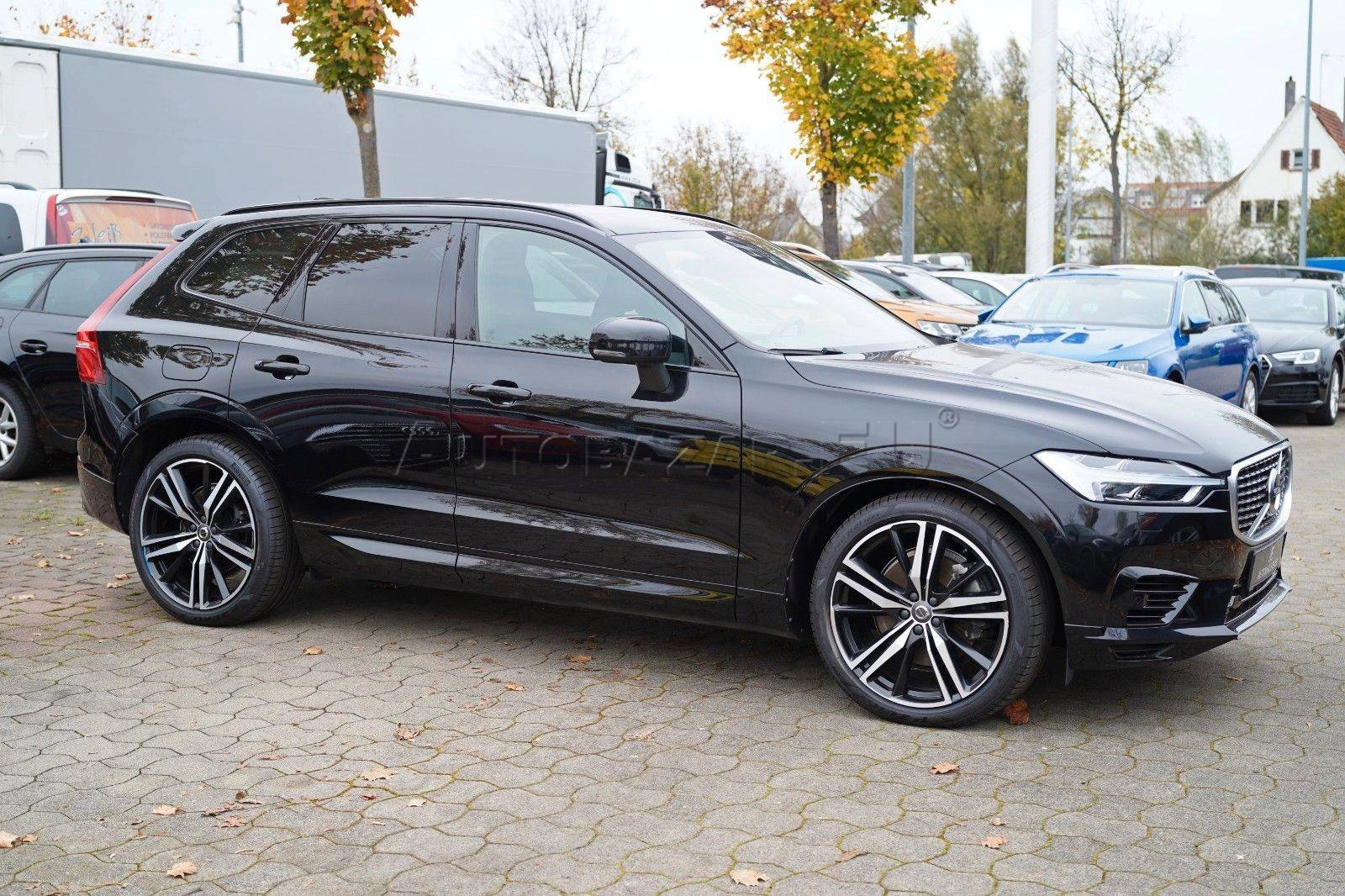 Volvo XC60 T8 Twin Engine R-Design eAWD A/T