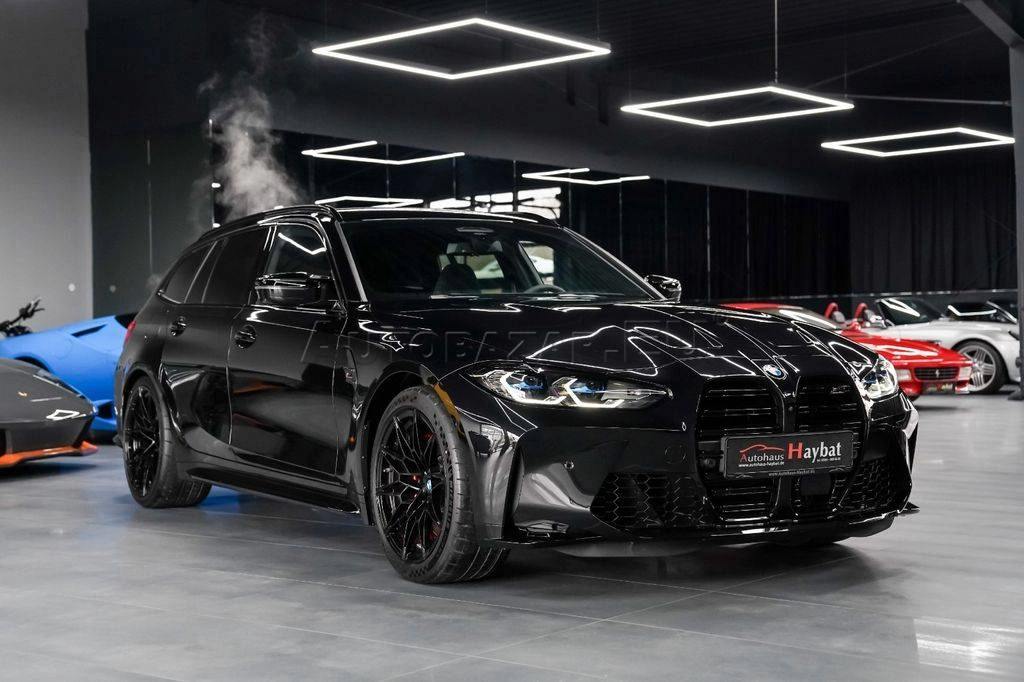 BMW M3 Touring Competition M xDrive A/T