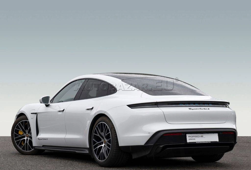 Porsche Taycan Turbo S