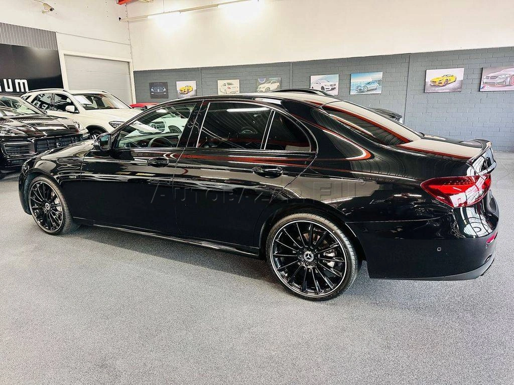 Mercedes-Benz E trieda Sedan 220 d mHEV A/T