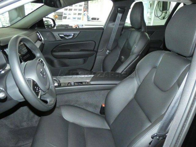 Volvo V60 CC B4 mHEV Cross Country  A/T AWD
