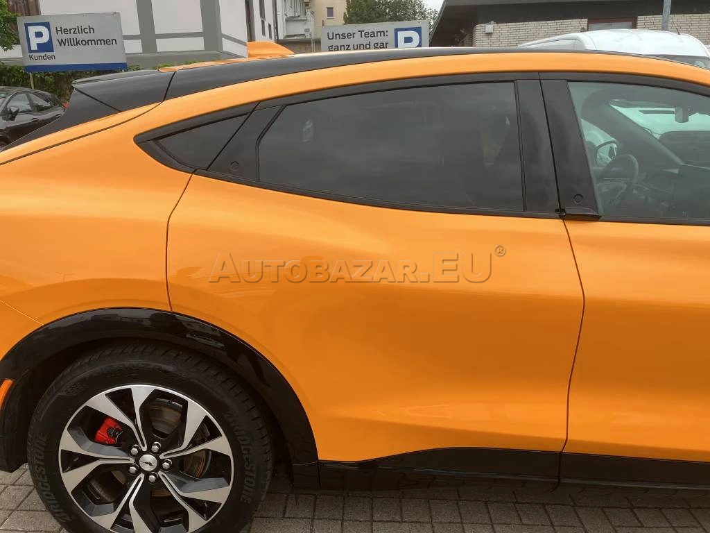 Ford Mustang Mach-E 2024 na predaj – fotografia 18