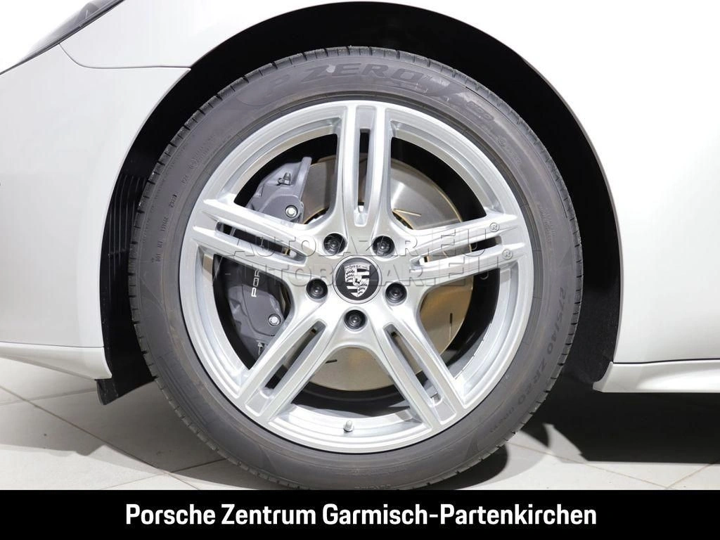 Porsche Panamera 4 E-Hybrid A/T