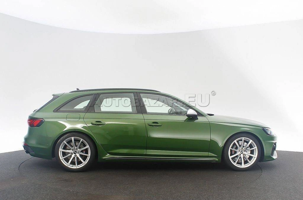 Audi RS4 Avant 2.9 quattro