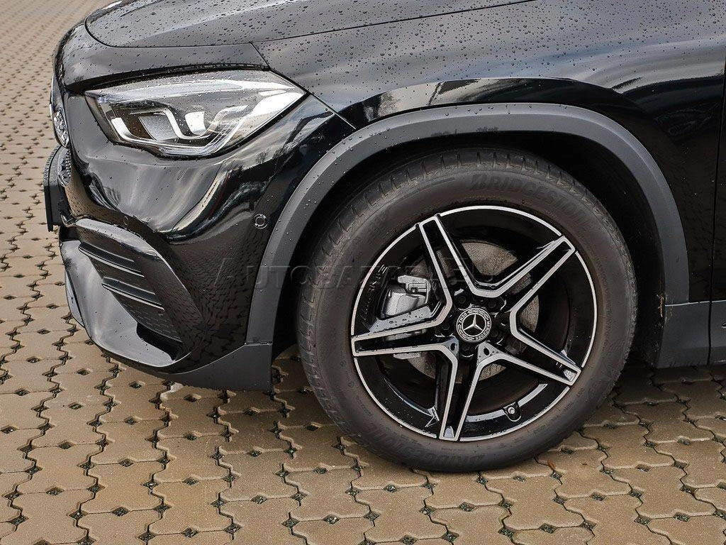 Mercedes-Benz GLA 200 d A/T