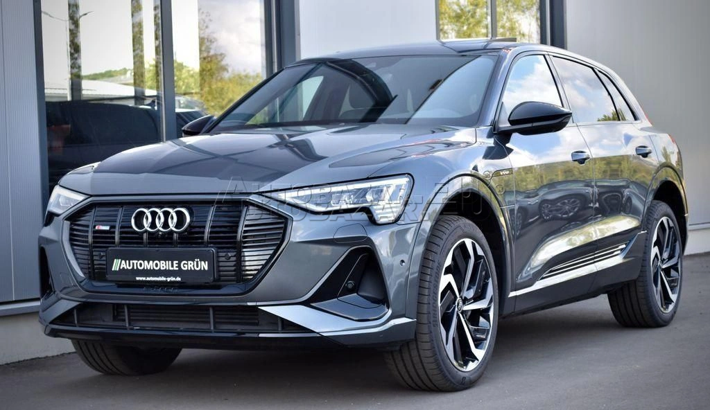 Audi e-tron 55 quattro S line