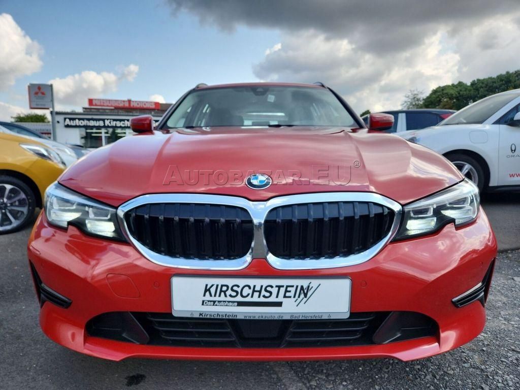 BMW rad 3 Touring 330i Touring A/T