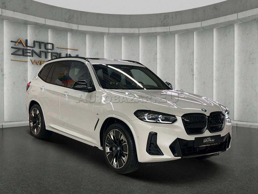 BMW iX3 A/T