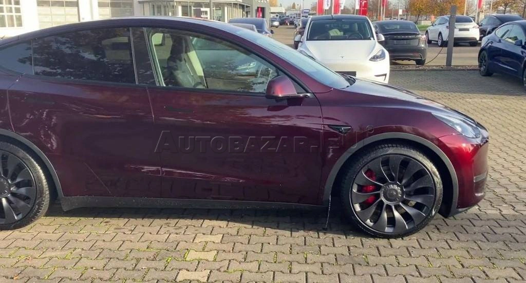 Tesla Model Y Performance