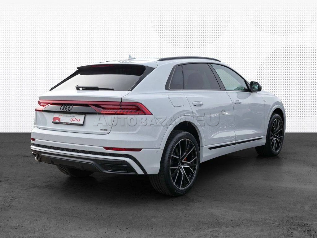 Audi Q8 55 TFSI mHEV quattro tiptronic